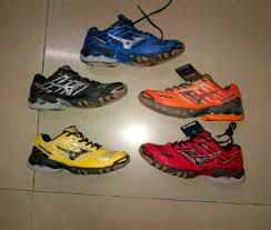 JUAL SEPATU MIZUNO WL 7 ( WAVE LIGHTNING 7 ) KW SUPER VIETNAM ...