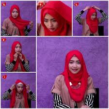 Cara Berhijab Segi Empat untuk Wajah Bulat Agar Lebih Tirus