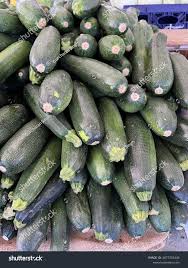 Attēlu rezultāti vaicājumam “Cucurbita pepo fruit”