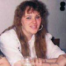 Annette Dreßler (geb. Zetzsche): Zwickau, 1987 letzter Schulabschluss