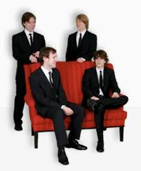 Die vier Jungjazzer mit dem Gespür für elegantes Entertainment heißen Stefan Erdmann (Klavier), Lars Ponath ...