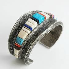 「ウルスラ・シュマルリージ」の画像検索結果