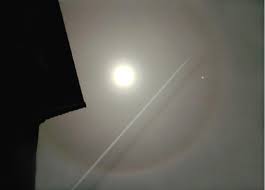 Attēlu rezultāti vaicājumam “Contrail shadows”