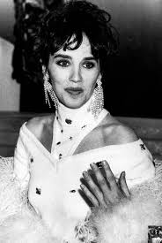 Isabelle Adjani ile ilgili görsel sonucu