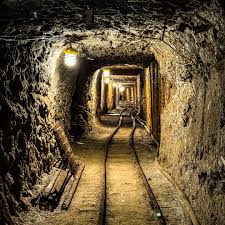 Znalezione obrazy dla zapytania kopalnia