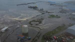 Hasil gambar untuk tsunami jepang