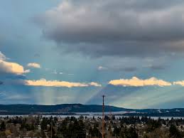 Attēlu rezultāti vaicājumam “anticrepuscular rays”