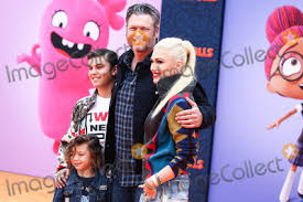 Image result for Queen B by Bumbleride $428 Gwen Stefani and Gavin Rossdale with Kingston and Zuma at the LA zoo