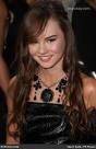 http://www.exposay.com/celebrity-photos/madeline-carroll-twilight-saga-new-moon-los-0nUsYN.jpg