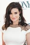 Idina Menzel Biography | Broadway.