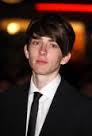 Personen: <b>Matthew Beard</b> - 92091866