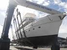 motor yacht falls from crane