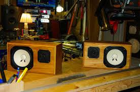 「YAMAHA NS-10」の画像検索結果