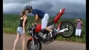 Super Kocak Atraksi Motor Lucu Amatir - Video Dailymotion