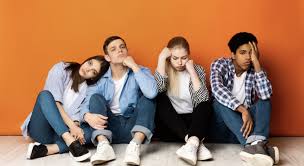 Risultati immagini per bored teen