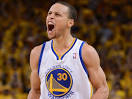 STEPHEN CURRY showing hes a tough guy for Warriors