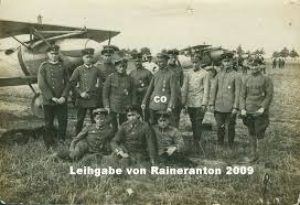 von links nach rechts sitzend: Otto Marquardt, Ernst Clausitzner, Karl Schmelcher CO = Staffelführer Vielen Dank an Rainer Absmeier für die Bereitstellung.