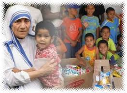 Image result for foto de fazendo caridade