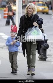 Image result for Maclaren Techno XT Naomi Watts and Liev Schreiber with their son Alexander.