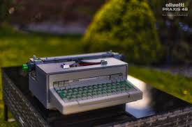 Afbeeldingsresultaat voor sottsass typewriter