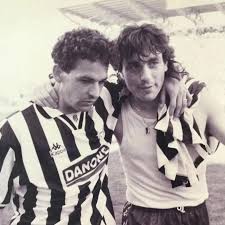 Attēlu rezultāti vaicājumam “Fuligo licentii young”