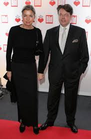 Peter Schwenkow and his wife Inga Griese-Schwenkow attend the Herz fuer Kinder charity gala at Axel Springer Haus December 16, 2006 in Berlin, Germany. - Charity+Gala+Ein+Herz+Fuer+Kinder+GMKQ589cOFSl