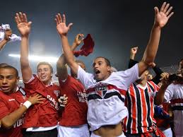 Veja as imagens da final da Sul- Americana entre S&atilde;o Paulo e Tigre ...