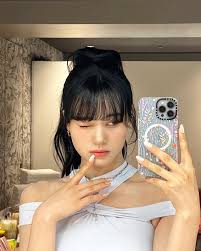 「ニーナ・ユージック」の画像検索結果