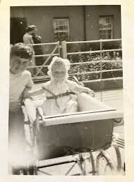 Image result for Double Decker Twin Stroller Jerry O'Connell