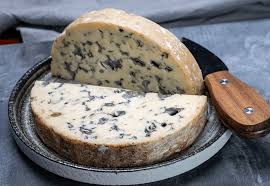 Image result for bleu d'auvergne