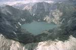 File:Pinatubo92pinatubo caldera crater lake.jpg - Wikipedia, the ...