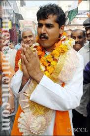 Neeraj Basoya, News Photo, Congress candidate from Kastur... - Neeraj-Basoya