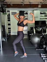 Afbeeldingsresultaat voor halle berry