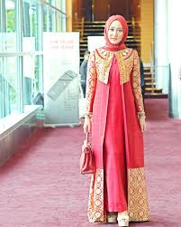 Pilihan Model Baju Hijab Dian Pelangi Terbaru