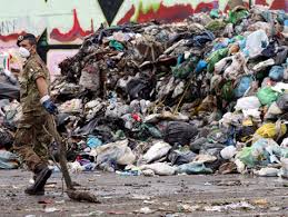 Image result for neapel abfallberge