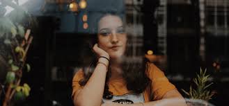 Risultati immagini per bored teen