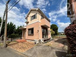 Image result for 武蔵村山市岸2丁目〈中古〉JR八高線「箱根ヶ崎」駅バス６分停歩４分　閑静な住宅地　前面道路が広いのでクルマの運転が苦手な方も車庫入れ楽々！　全居室収納充実！