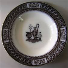 Attēlu rezultāti vaicājumam “Etruscan Vase Omega Sun”