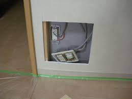 Image result for コンセント　穴 %