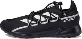 Amazon.com | adidas Men's Terrex Voyager 21 Walking Shoe, Black ...