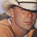 Kenny Chesney Picture 3