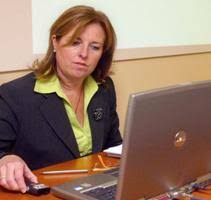 En el primer trimestre la CAM bajó su beneficio un 50%