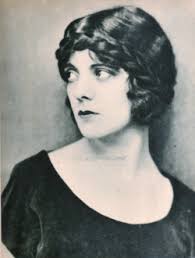 Attēlu rezultāti vaicājumam “Collaria rubens young”