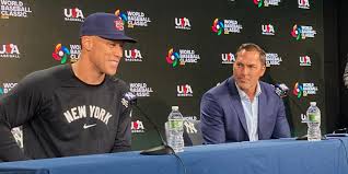 「アーロン・ユージック」の画像検索結果