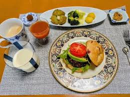 「アボカド大臣」の画像検索結果