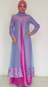 Memilih Jilbab untuk Model Baju Gamis Pesta