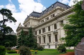 images?q=tbn:ANd9GcRinB7HLbqWZoaoMpSDN50ngzx8jZxEKaF0FPf-LbQM5c_OLo7t