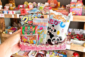 Image result for 日暮里 駄菓子屋