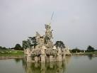Perseus &amp; Andromeda Fountain - via Daymix
