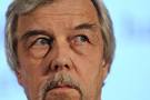 Rolf-Dieter Heuer leitet das Nuklearforschungszentrum CERN, am weltgrößten ...